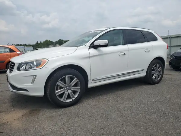 YV440MRU2H2031360 2017 VOLVO XC60 - Image 1