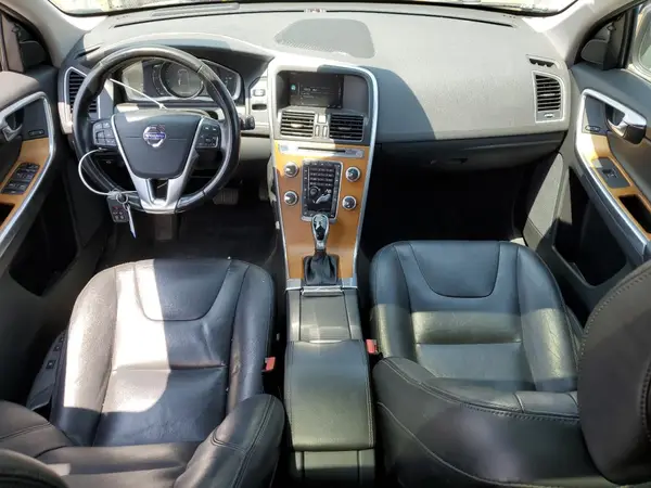 YV440MRU2H2177290 2017 VOLVO XC60 - Image 8