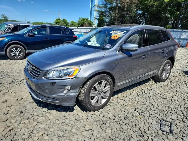 YV440MRU3H2028760 2017 VOLVO XC60 - Image 1
