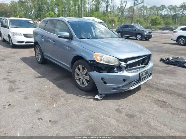 YV440MRU3H2157744 2017 VOLVO XC60 - Image 1