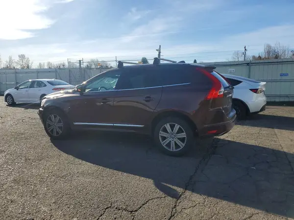 YV440MRU3H2212466 2017 VOLVO XC60 - Image 2