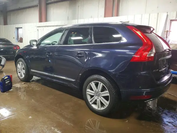 YV440MRU5H2005321 2017 VOLVO XC60 - Image 2