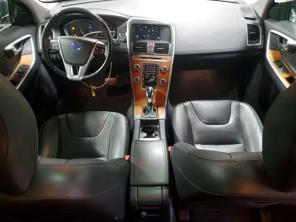 YV440MRU5H2005321 2017 VOLVO XC60 - Image 8