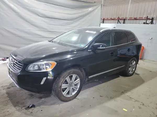 YV440MRU5H2154182 2017 VOLVO XC60 - Image 1
