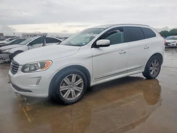 YV440MRU6H2146642 2017 VOLVO XC60 - Image 1
