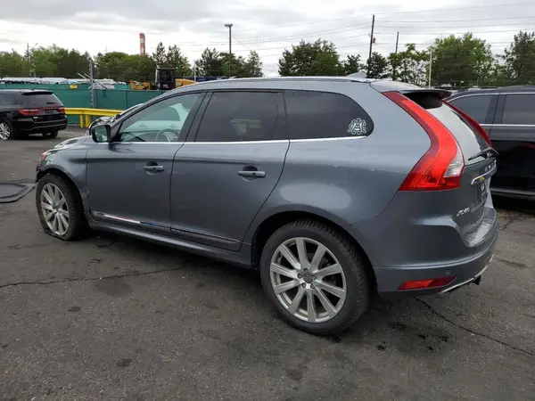 YV440MRU6H2171153 2017 VOLVO XC60 - Image 2