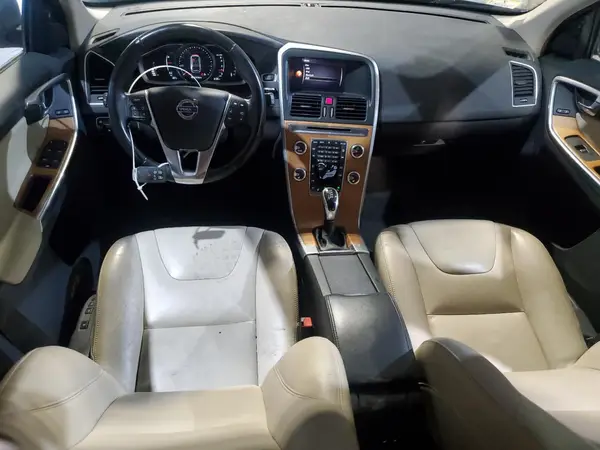 YV440MRU8H2167816 2017 VOLVO XC60 - Image 8