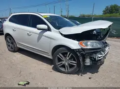 YV440MRU9H2141032 2017 VOLVO XC60