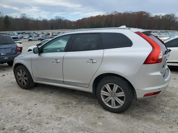YV440MRUXH2012801 2017 VOLVO XC60 - Image 2