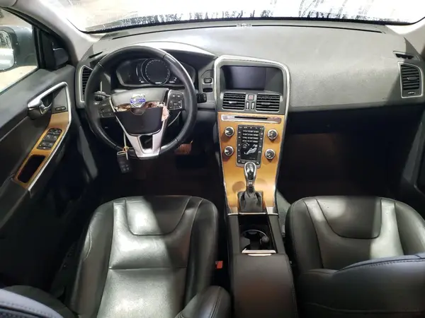 YV440MRUXH2103728 2017 VOLVO XC60 - Image 8