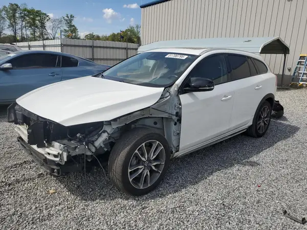YV440MWK0J2057139 2018 VOLVO V60 - Image 1
