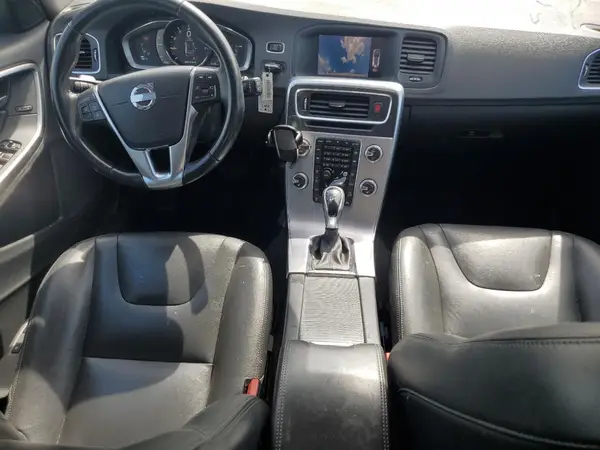 YV440MWK0J2057139 2018 VOLVO V60 - Image 8