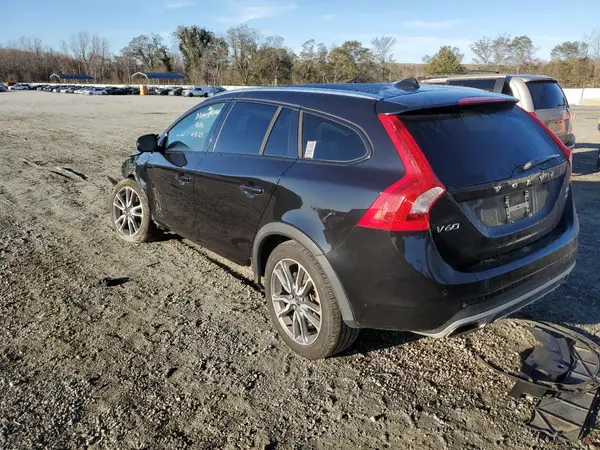 YV440MWK2H1041024 2017 VOLVO V60 - Image 2
