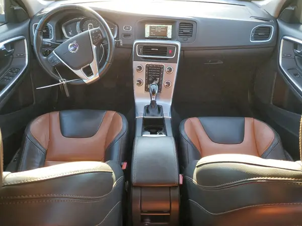 YV440MWK6H1029412 2017 VOLVO V60 - Image 8