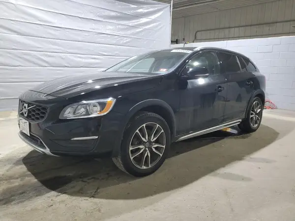YV440MWK9H1028982 2017 VOLVO V60 - Image 1