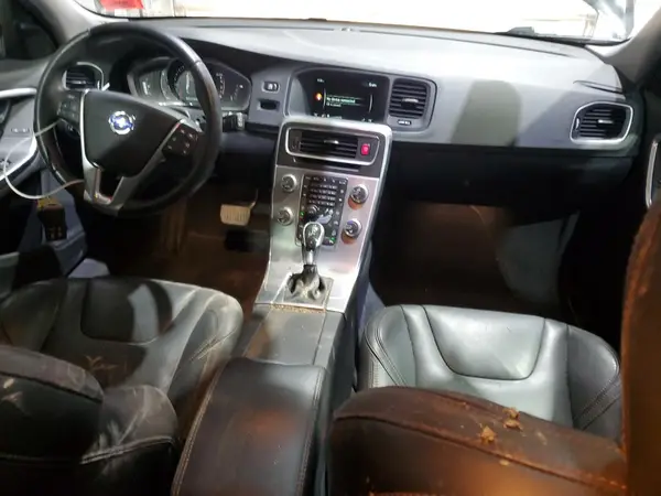 YV440MWK9H1028982 2017 VOLVO V60 - Image 8