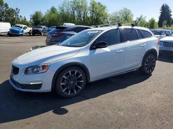 YV440MWKXH1040543 2017 VOLVO V60 - Image 1
