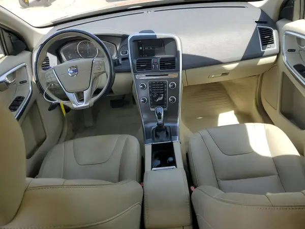YV449MDK3G2783059 2016 VOLVO XC60 - Image 8