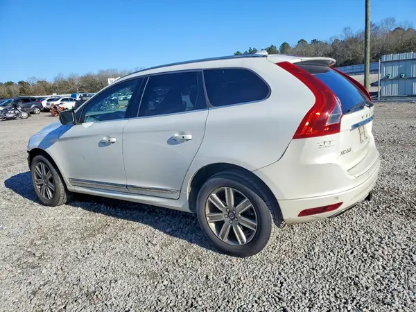 YV449MDK3G2790710 2016 VOLVO XC60 - Image 2