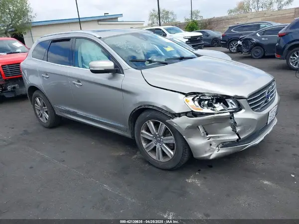 YV449MDK3G2857211 2016 VOLVO XC60 - Image 1