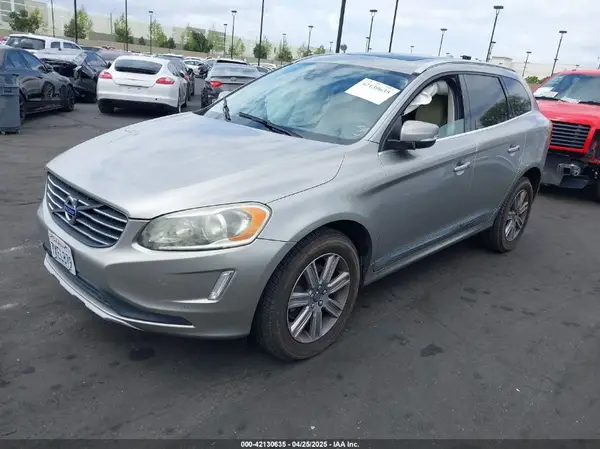 YV449MDK3G2857211 2016 VOLVO XC60 - Image 2