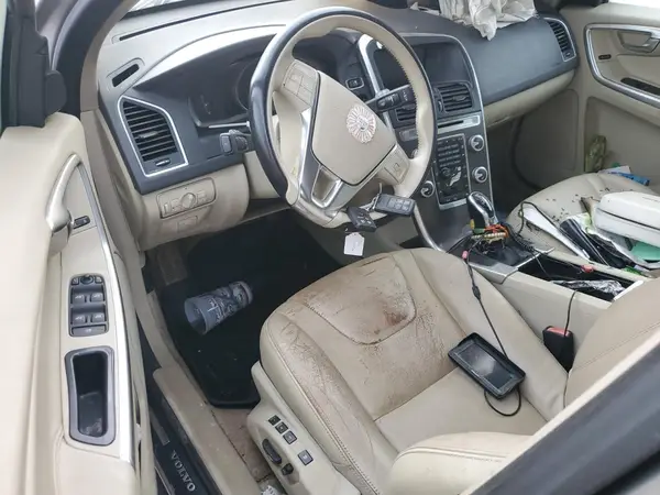 YV449MDK8G2832756 2016 VOLVO XC60 - Image 8