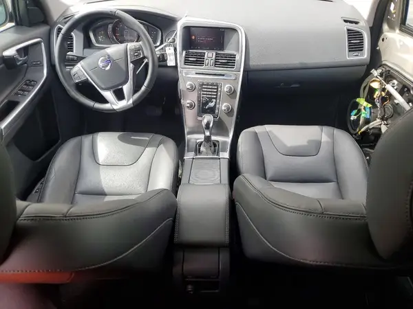 YV449MDK9G2891105 2016 VOLVO XC60 - Image 8