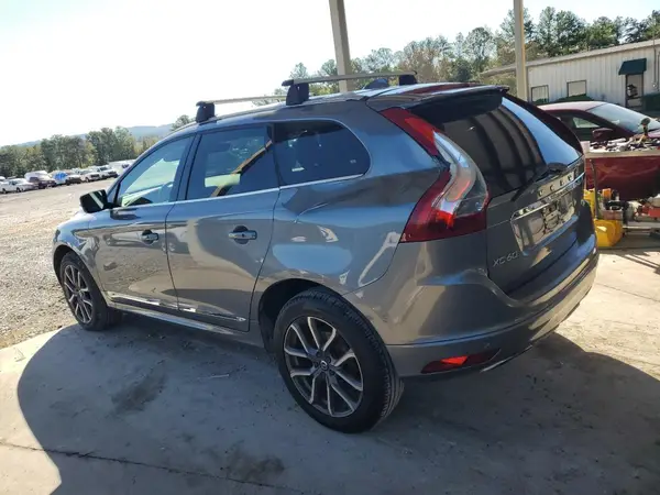 YV449MDKXG2788100 2016 VOLVO XC60 - Image 2