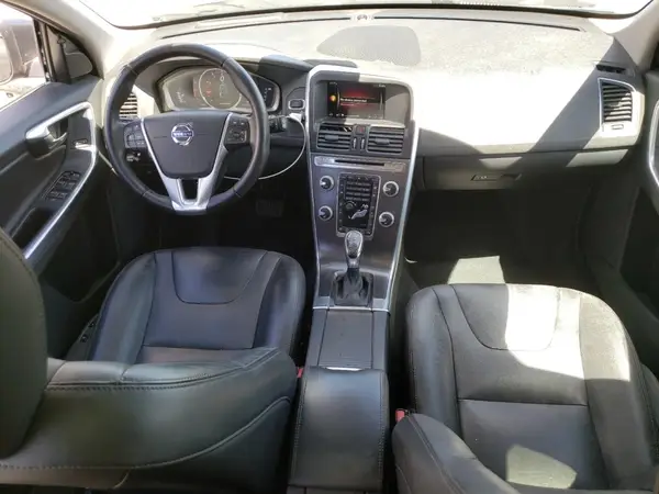 YV449MDM3G2860644 2016 VOLVO XC60 - Image 8