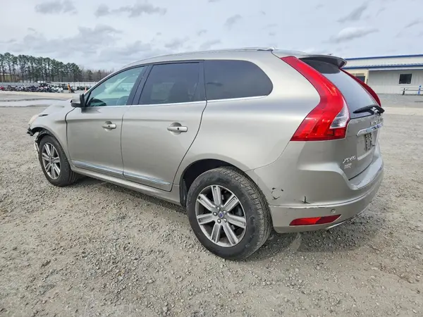 YV449MDM6G2786040 2016 VOLVO XC60 - Image 2