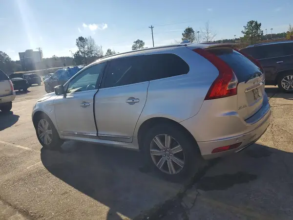 YV449MDM6G2831431 2016 VOLVO XC60 - Image 1