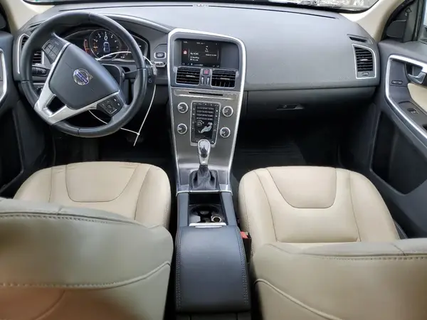YV449MRK0G2887923 2016 VOLVO XC60 - Image 8