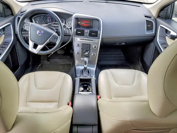 YV449MRK0G2901304 2016 VOLVO XC60 - Image 8