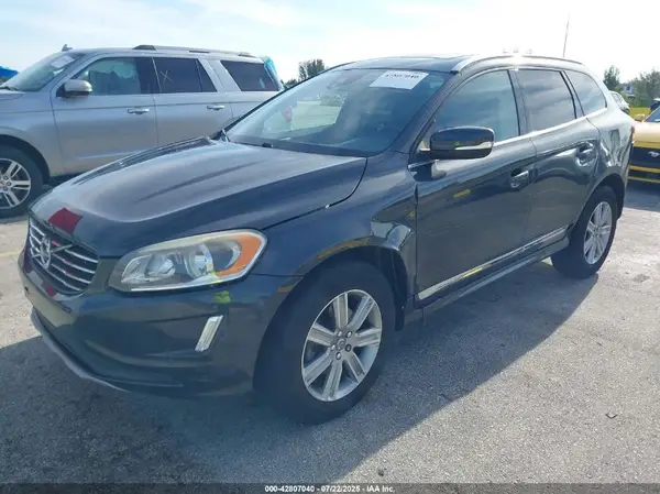 YV449MRK1G2909234 2016 VOLVO XC60 - Image 2