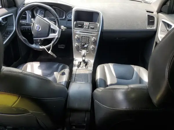 YV449MRK3G2870792 2016 VOLVO XC60 - Image 8