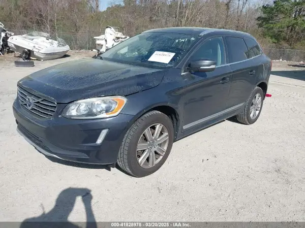 YV449MRK3G2887723 2016 VOLVO XC60 - Image 2