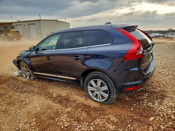 YV449MRK3G2892405 2016 VOLVO XC60 - Image 2