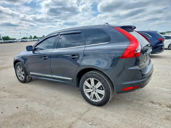 YV449MRK4G2876827 2016 VOLVO XC60 - Image 2