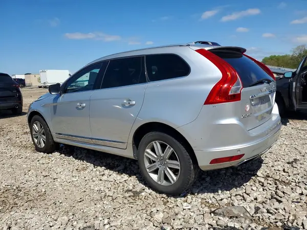 YV449MRK4G2925170 2016 VOLVO XC60 - Image 2