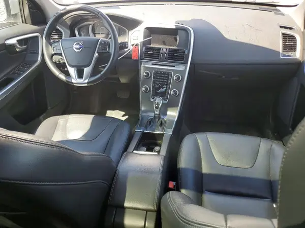 YV449MRK4G2925170 2016 VOLVO XC60 - Image 8