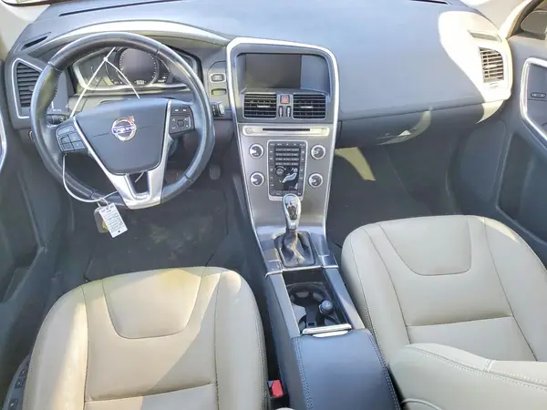 YV449MRK5G2873189 2016 VOLVO XC60 - Image 8