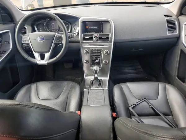 YV449MRK6G2903154 2016 VOLVO XC60 - Image 8