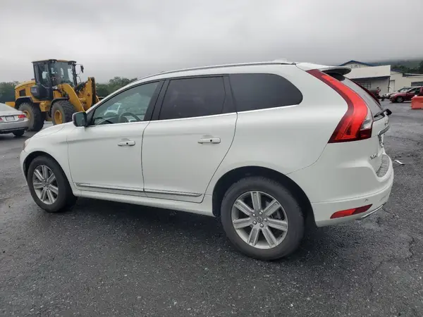 YV449MRK7G2867376 2016 VOLVO XC60 - Image 2
