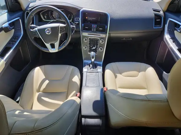 YV449MRK8G2892304 2016 VOLVO XC60 - Image 8