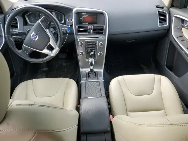 YV449MRK8G2907657 2016 VOLVO XC60 - Image 8