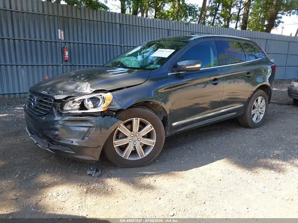 YV449MRK9G2927691 2016 VOLVO XC60 - Image 2