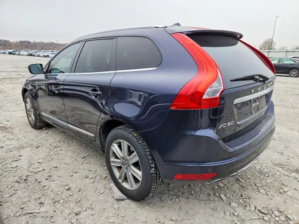 YV449MRKXG2874970 2016 VOLVO XC60 - Image 2
