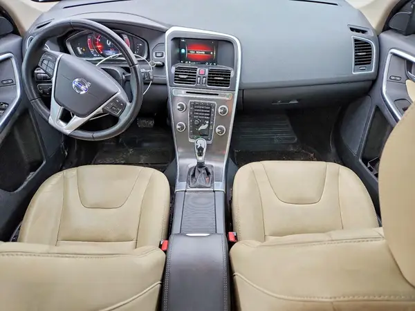 YV449MRKXG2874970 2016 VOLVO XC60 - Image 8
