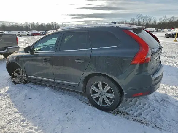 YV449MRM3G2905008 2016 VOLVO XC60 - Image 2