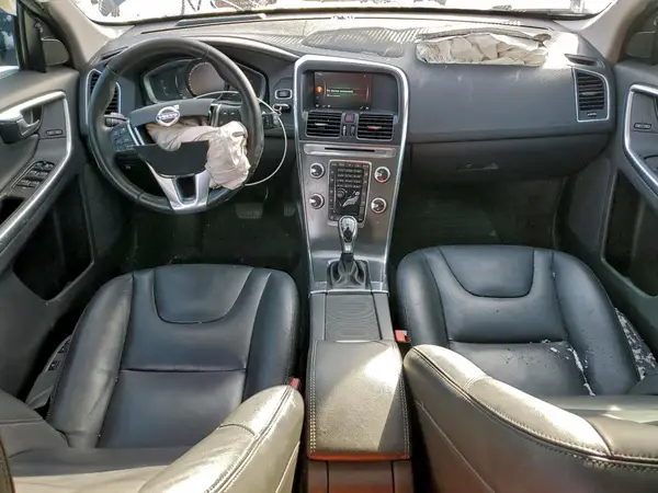 YV449MRM3G2905008 2016 VOLVO XC60 - Image 8